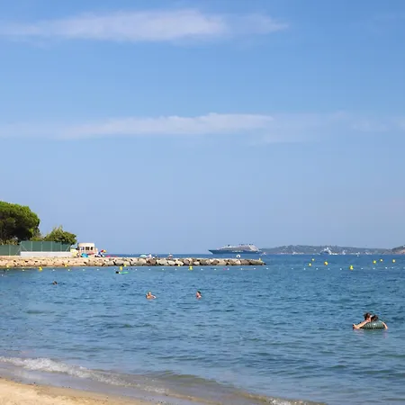 Villa 130m2, Near St-tropez, Direct Access Grimaud