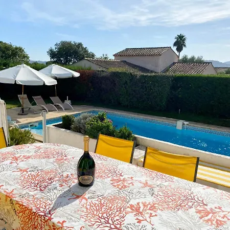 130m2, Near St-tropez, Direct Access *