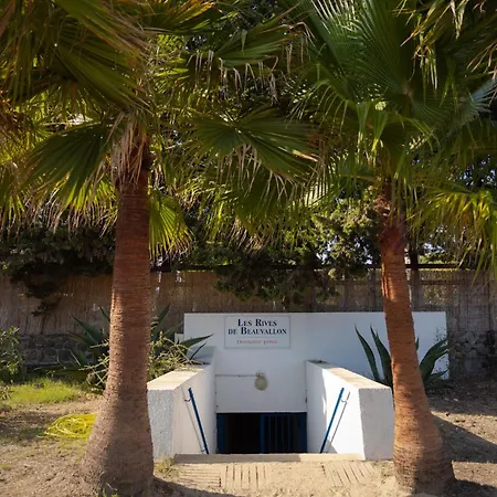130m2, Near St-tropez, Direct Access גרימו