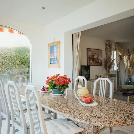 130m2, Near St-tropez, Direct Access * גרימו