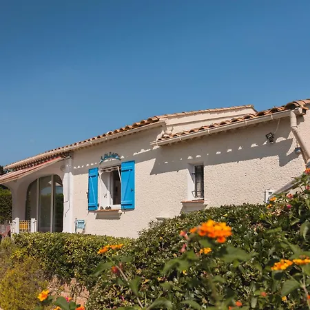 130m2, Near St-tropez, Direct Access וילה