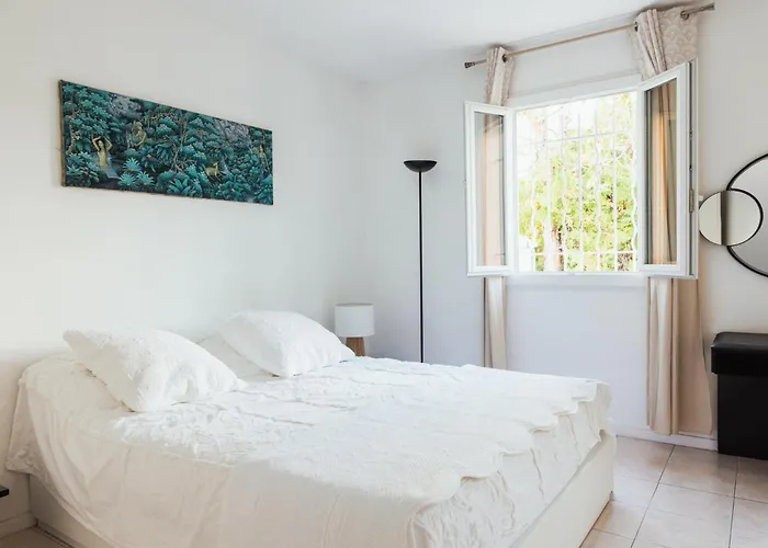 130m2, Near St-tropez, Direct Access