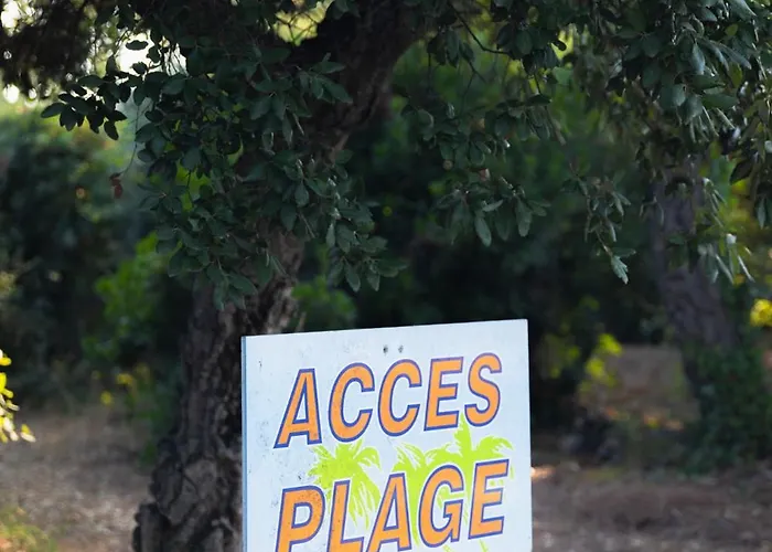 130m2, Near St-tropez, Direct Access Villa Grimaud