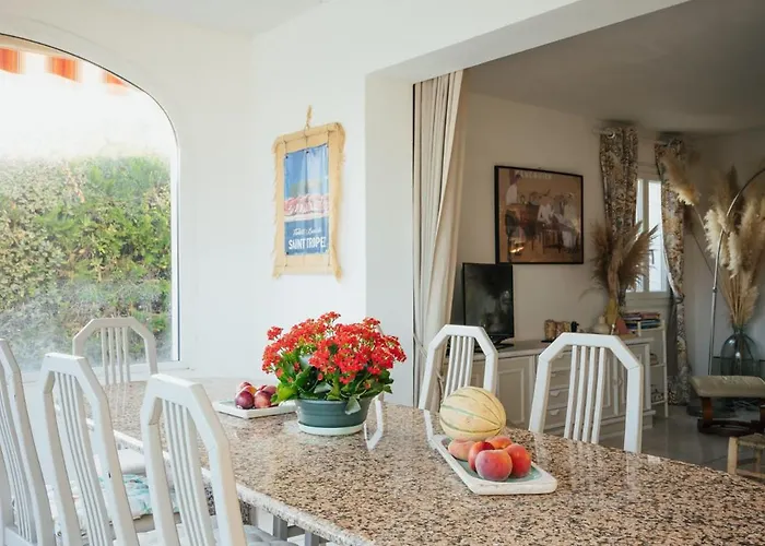 130m2, Near St-tropez, Direct Access * Grimaud